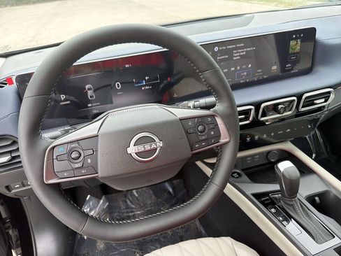New 2026 Nissan Sentra SL w/ Floor Mat Package FWD image 17