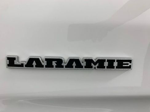 Used 2023 RAM 1500 Laramie AWD/4WD image 39