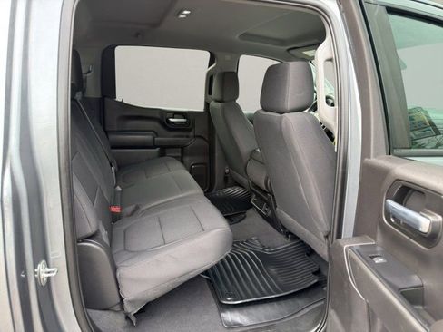 Used 2021 Chevrolet Silverado 1500 Custom w/ Safety Confidence Package AWD/4WD image 12