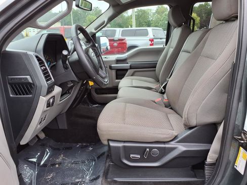 Used 2018 Ford F150 XLT w/ Equipment Group 302A Luxury image 36