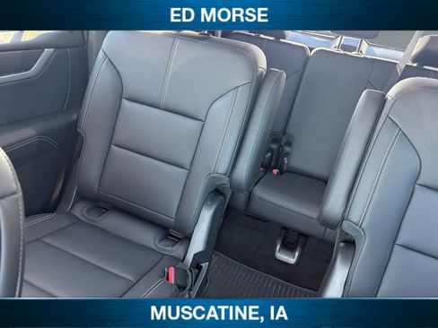 Certified 2025 GMC Acadia Elevation w/ Elevation Premium Package image 17