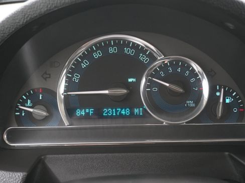 Used 2010 Chevrolet HHR LS FWD image 16