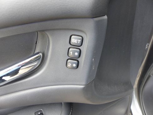 Used 2020 Nissan Murano SL w/ Moonroof Package FWD image 22