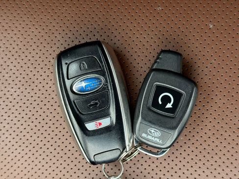 Used 2018 Subaru Outback 2.5i Touring image 38