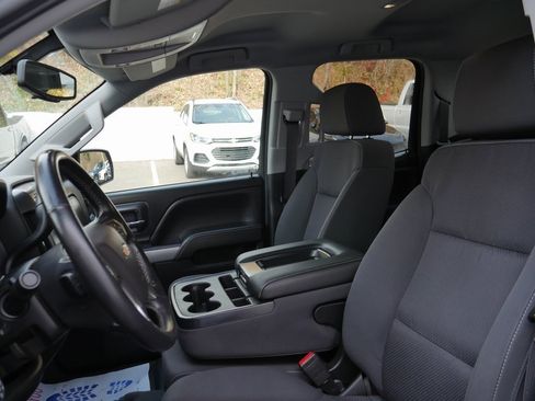 Used 2019 Chevrolet Silverado 1500 LT w/ All Star Edition image 9