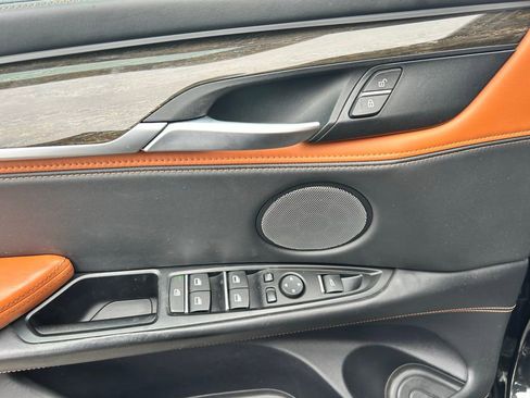 Used 2016 BMW X6 M Base image 21