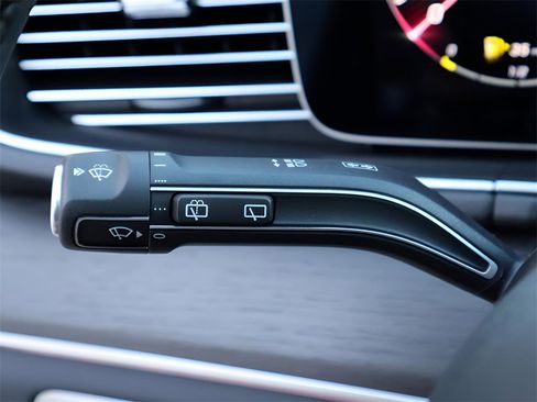 Certified 2026 Mercedes-Benz GLE 350 4MATIC image 37