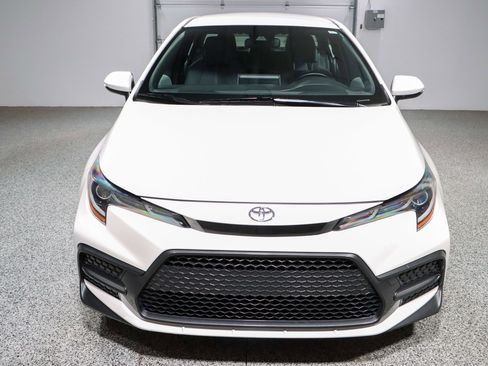 Used 2020 Toyota Corolla SE FWD image 4