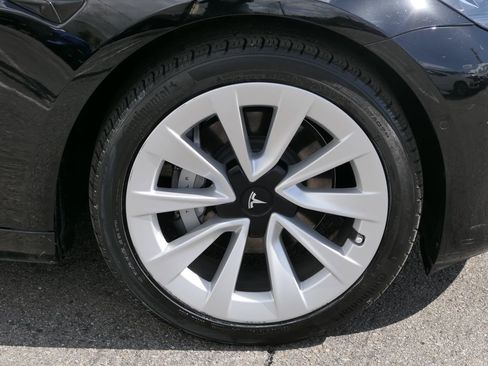 Used 2022 Tesla Model 3 Long Range image 26