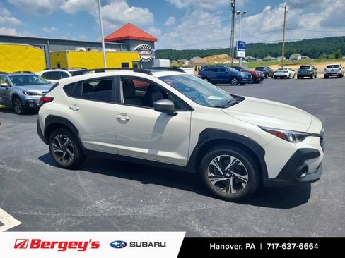 Used 2024 Subaru Crosstrek 2.0i Premium AWD/4WD image 11