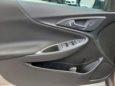 Used 2023 Chevrolet Malibu LT FWD image 18