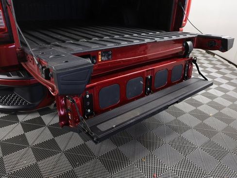 Used 2023 GMC Sierra 1500 Denali image 9