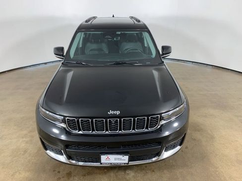 Used 2023 Jeep Grand Cherokee L Limited w/ Luxury Tech Group II AWD/4WD image 4
