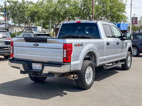 Used 2022 Ford F250 XLT AWD/4WD image 4