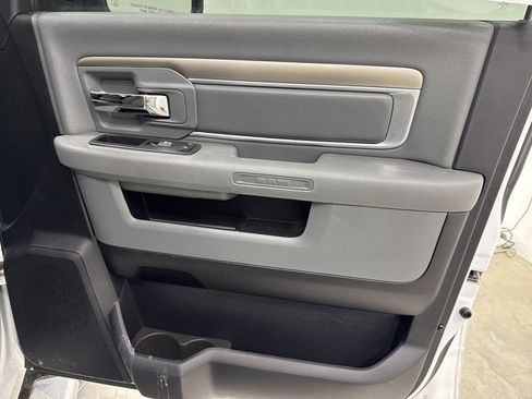 Used 2016 RAM 1500 Big Horn image 13