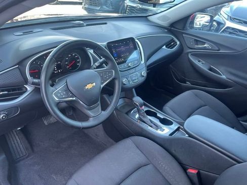 Used 2023 Chevrolet Malibu RS image 9