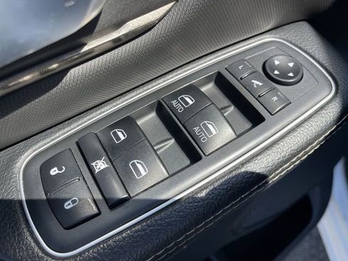 Used 2021 RAM 1500 Sport w/ Level 2 Equipment Group AWD/4WD image 13