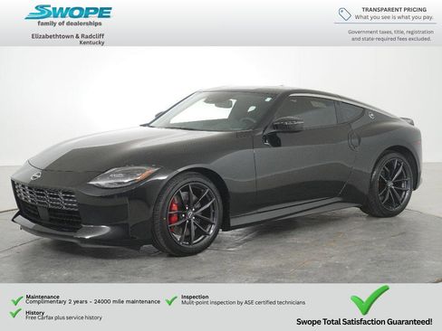 Used 2024 Nissan Z Performance w/ Floor Mat Package RWD image 8