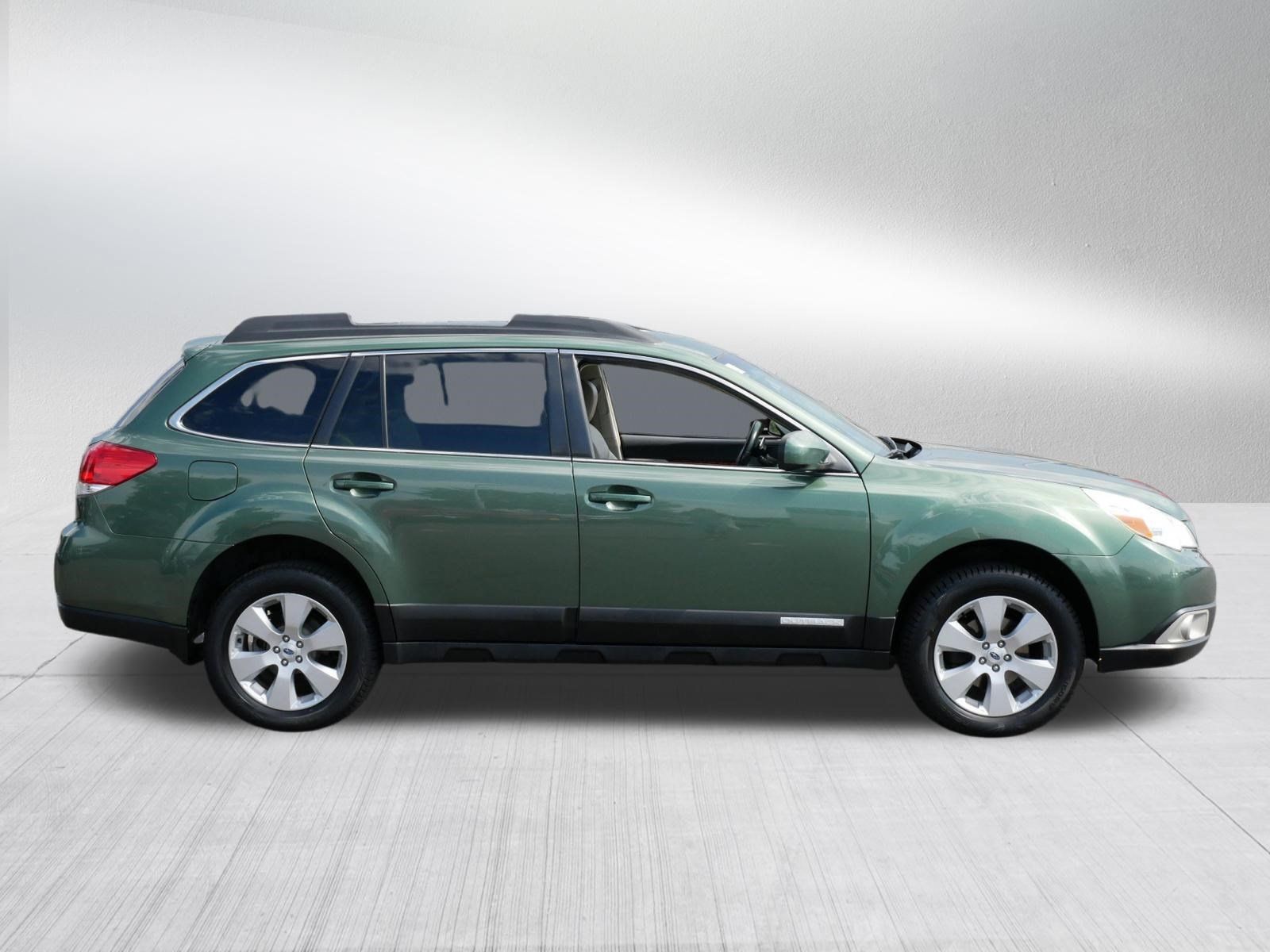Used 2012 Subaru Outback 2.5i Limited w/ Popular Pkg 1A AWD/4WD image 8