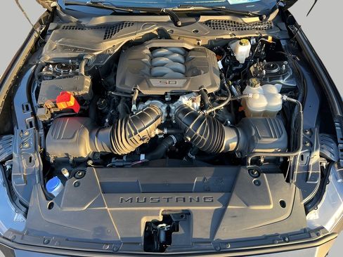 Used 2024 Ford Mustang GT Premium image 33