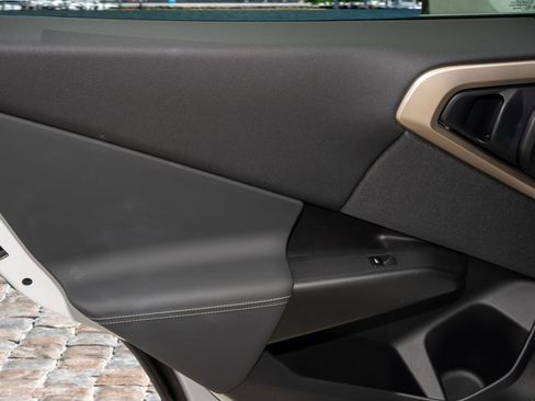 Used 2025 BMW X3 xDrive30i image 11