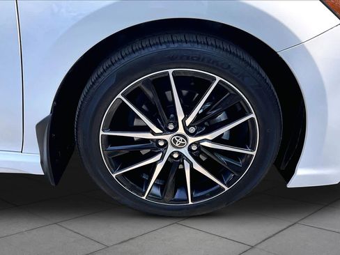 Certified 2023 Toyota Camry SE w/ Cold Weather Package AWD/4WD image 11