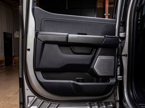 Used 2021 Ford F150 Lariat w/ Equipment Group 502A High image 37