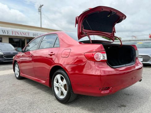 Used 2013 Toyota Corolla S FWD image 9