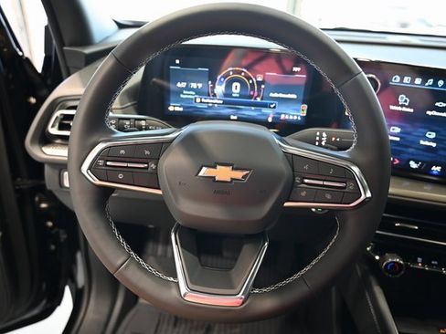 New 2026 Chevrolet Traverse LT w/ Driver Confidence Package image 20