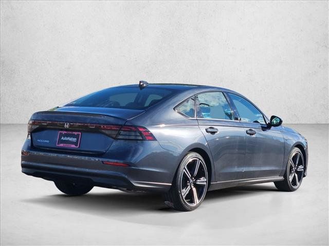 Used 2026 Honda Accord SE image 5
