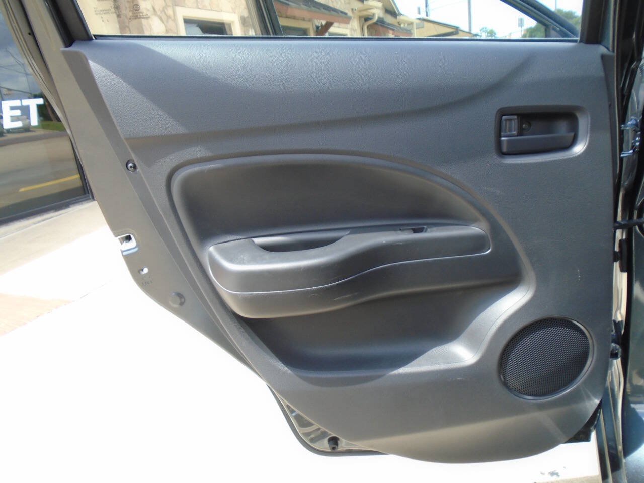 Used 2024 Mitsubishi Mirage ES FWD image 28