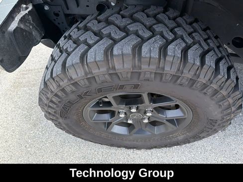 Used 2024 Jeep Wrangler Unlimited Sport AWD/4WD image 4