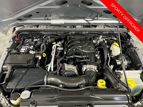 Used 2017 Jeep Wrangler Sport w/ Quick Order Package 24S AWD/4WD image 26