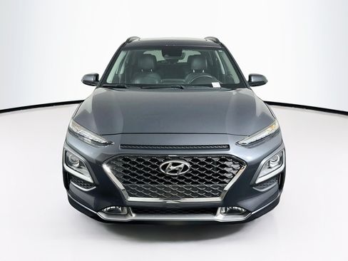 Used 2020 Hyundai Kona Limited w/ Cargo Package FWD image 2