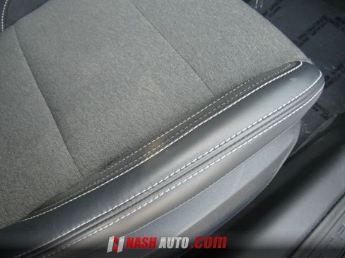 Used 2024 Ford Mustang Convertible RWD image 30
