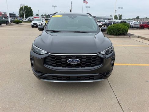 Used 2023 Ford Escape ST-Line Select w/ Tech Pack #2 AWD/4WD image 8
