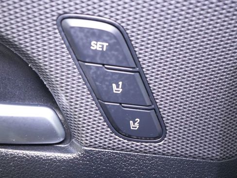 Used 2020 Hyundai Santa Fe Limited image 16