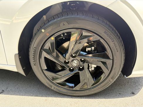 New 2026 Hyundai Elantra Sport FWD image 13