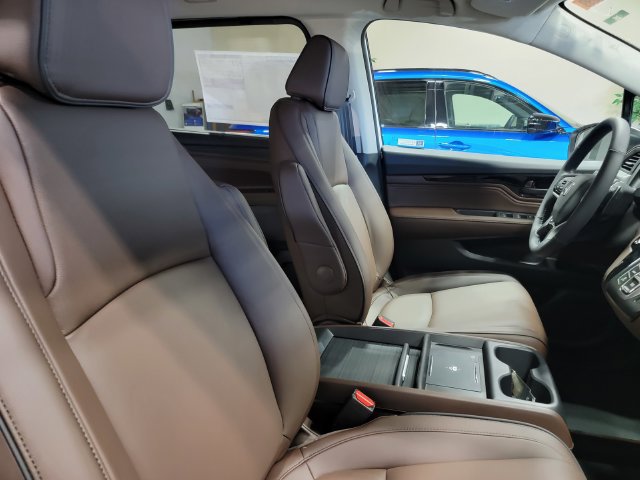 New 2027 Honda Odyssey Touring image 14