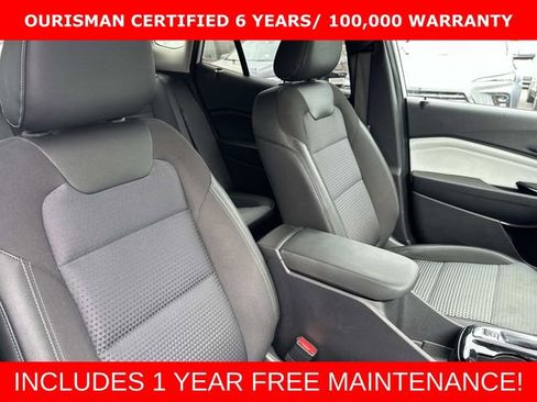 Certified 2025 Chevrolet Trax LT w/ LT Convenience Package FWD image 11