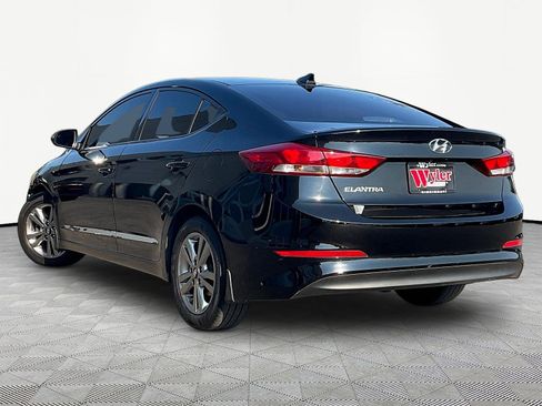 Used 2018 Hyundai Elantra SEL FWD image 4