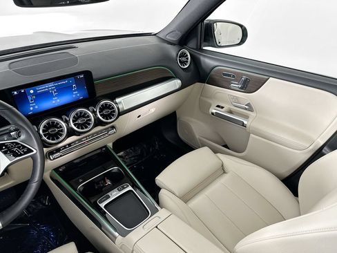 Used 2026 Mercedes-Benz GLB 250 image 22
