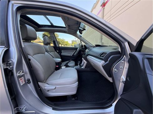 Used 2014 Subaru Forester 2.5i Limited w/ Popular Package #2 AWD/4WD image 13