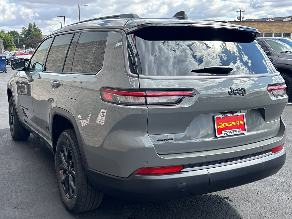 New 2027 Jeep Grand Cherokee L 4WD image 8