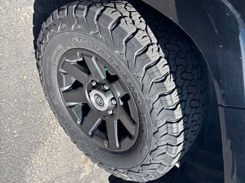 Used 2021 Toyota 4Runner Trail Special Edition AWD/4WD image 27