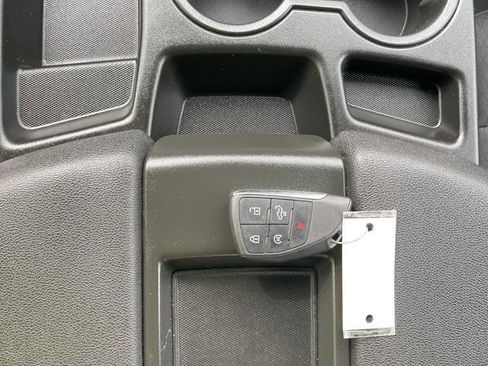 Used 2024 Chevrolet Silverado 1500 LT AWD/4WD image 28