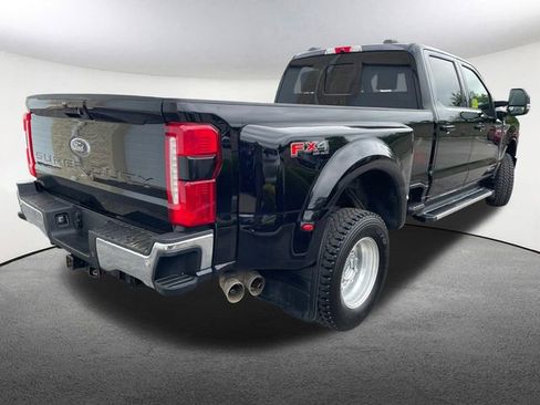 Used 2023 Ford F350 Lariat image 13