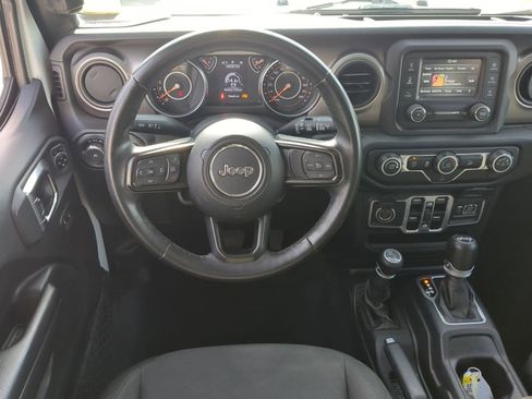 Used 2018 Jeep Wrangler Unlimited Sport S image 26