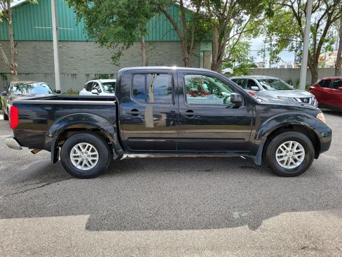 Used 2017 Nissan Frontier SV RWD image 4