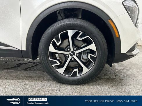 Used 2023 Kia Sportage EX image 11